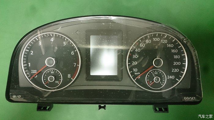 与国外高校“合作”为有需求人士售卖学历