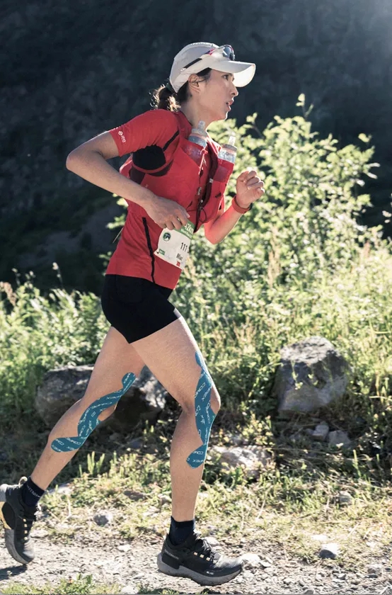 姚妙逆袭夺UTMB-OCC组冠军 成为亚洲三冠王