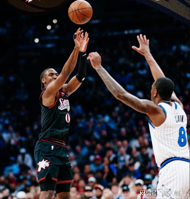 费城76人逆转魔术挺进季后赛 马克西31分助队晋级