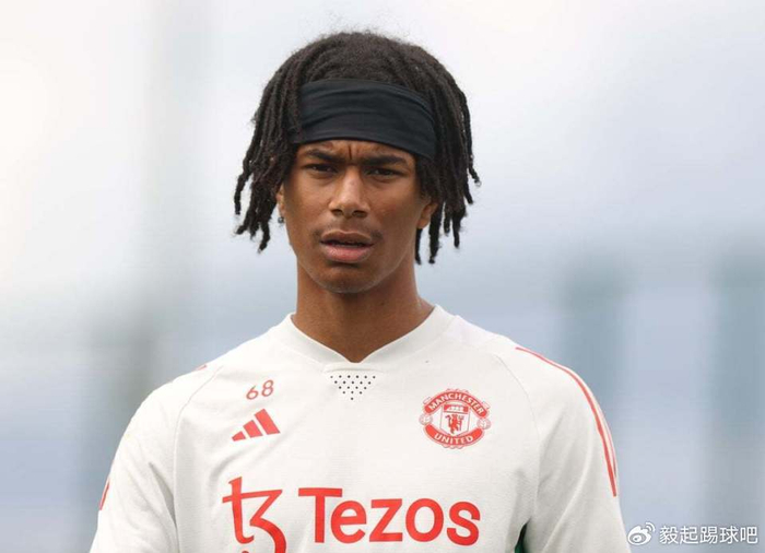 马克西·奥耶德莱斯特拉斯堡首秀破门 老队友力